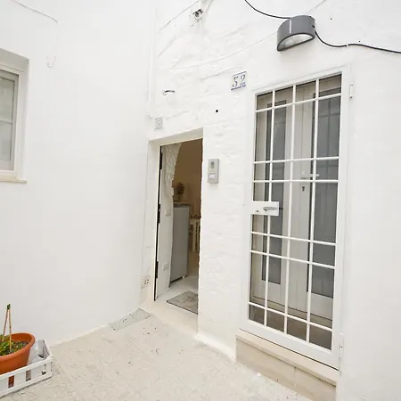 Casetta Arco Con Balcone *