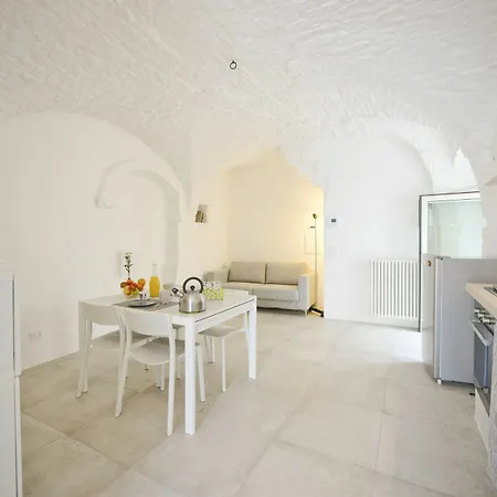 Casetta Arco Con Balcone Apartment